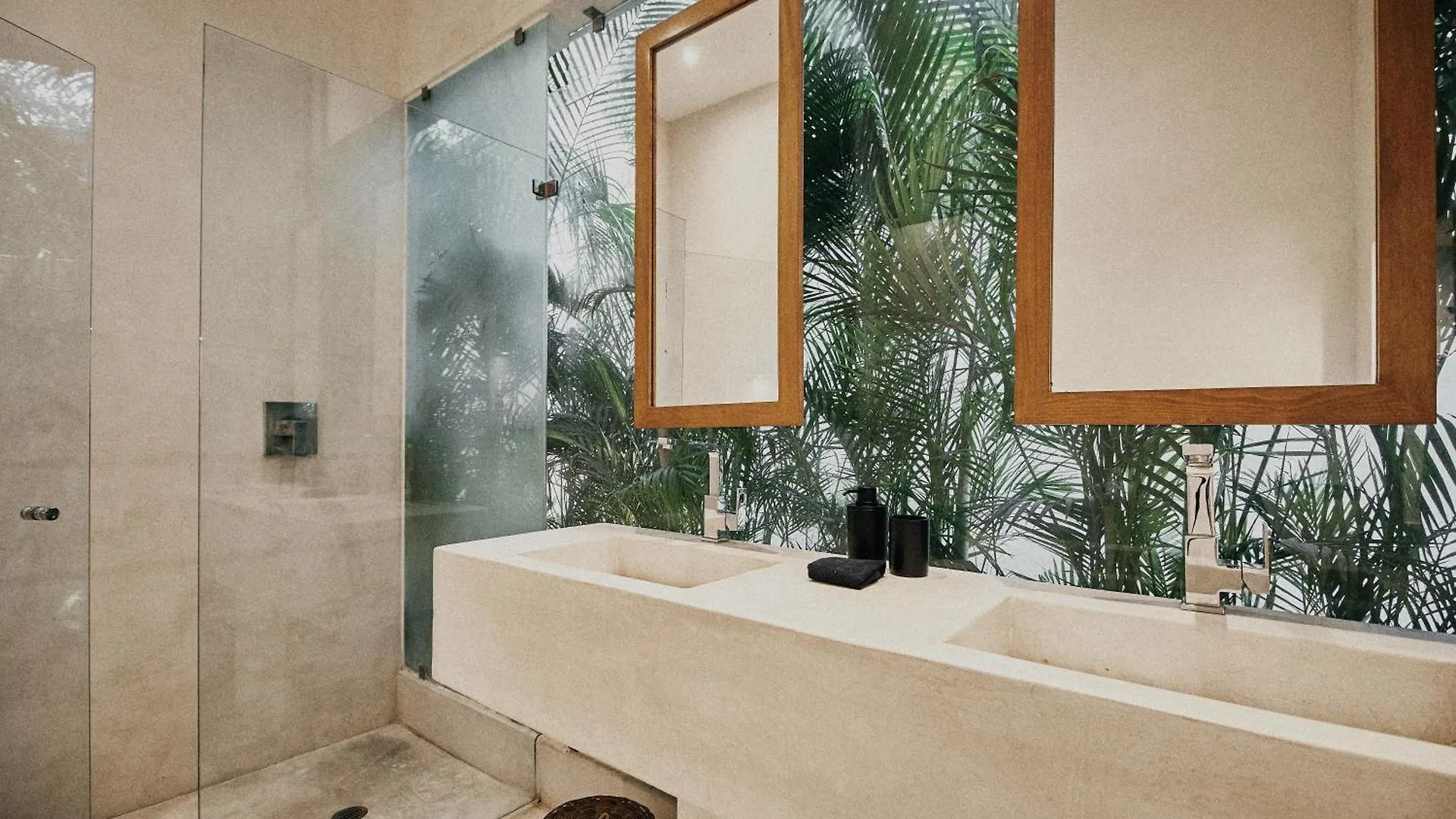 טולום Yax'Na House Luxury 240M2 - 12 Persons - 6 Rooms - 2 Swimming Pool - 3 Jacuzzis