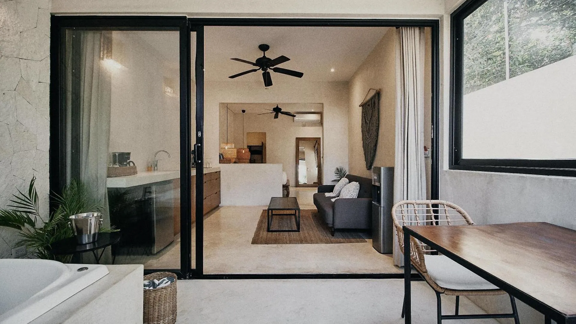 טולום Yax'Na House Luxury 240M2 - 12 Persons - 6 Rooms - 2 Swimming Pool - 3 Jacuzzis 0*,  מקסיקו