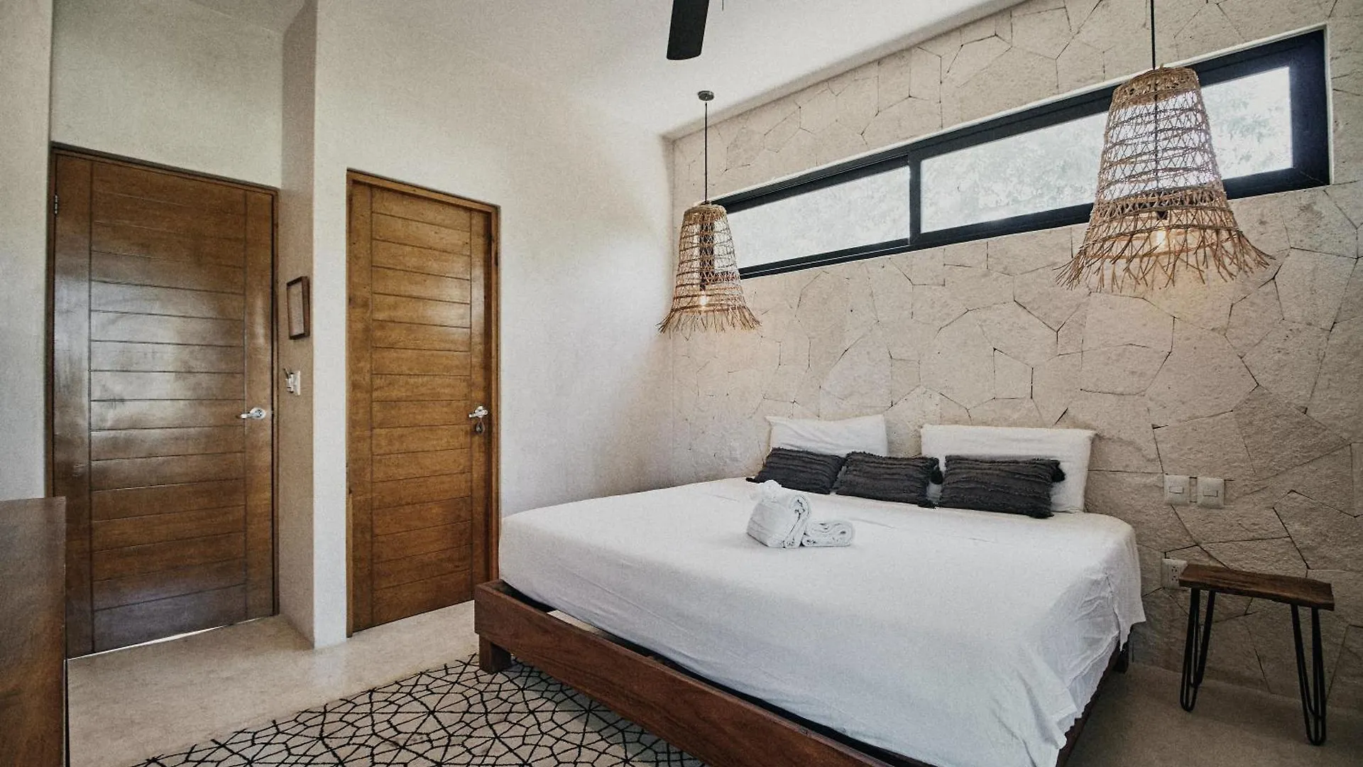 טולום Yax'Na House Luxury 240M2 - 12 Persons - 6 Rooms - 2 Swimming Pool - 3 Jacuzzis