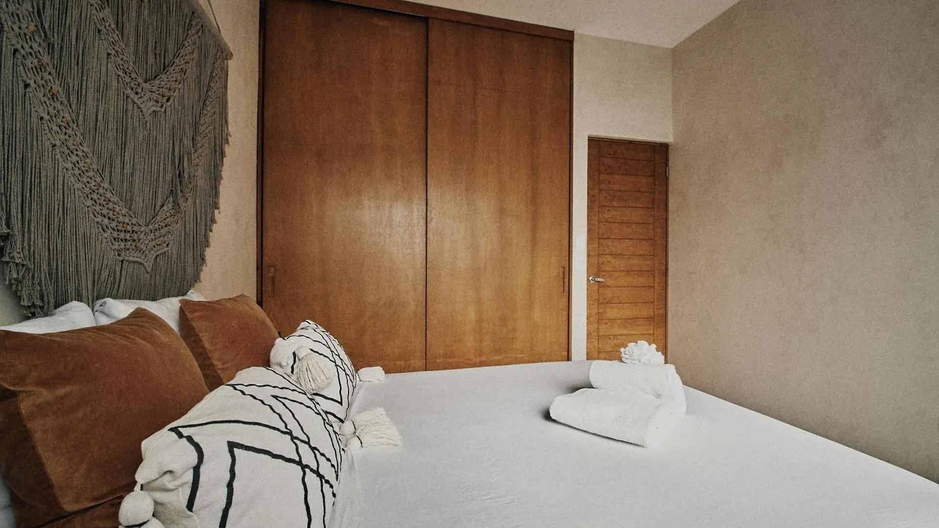 טולום Yax'Na House Luxury 240M2 - 12 Persons - 6 Rooms - 2 Swimming Pool - 3 Jacuzzis מקסיקו
