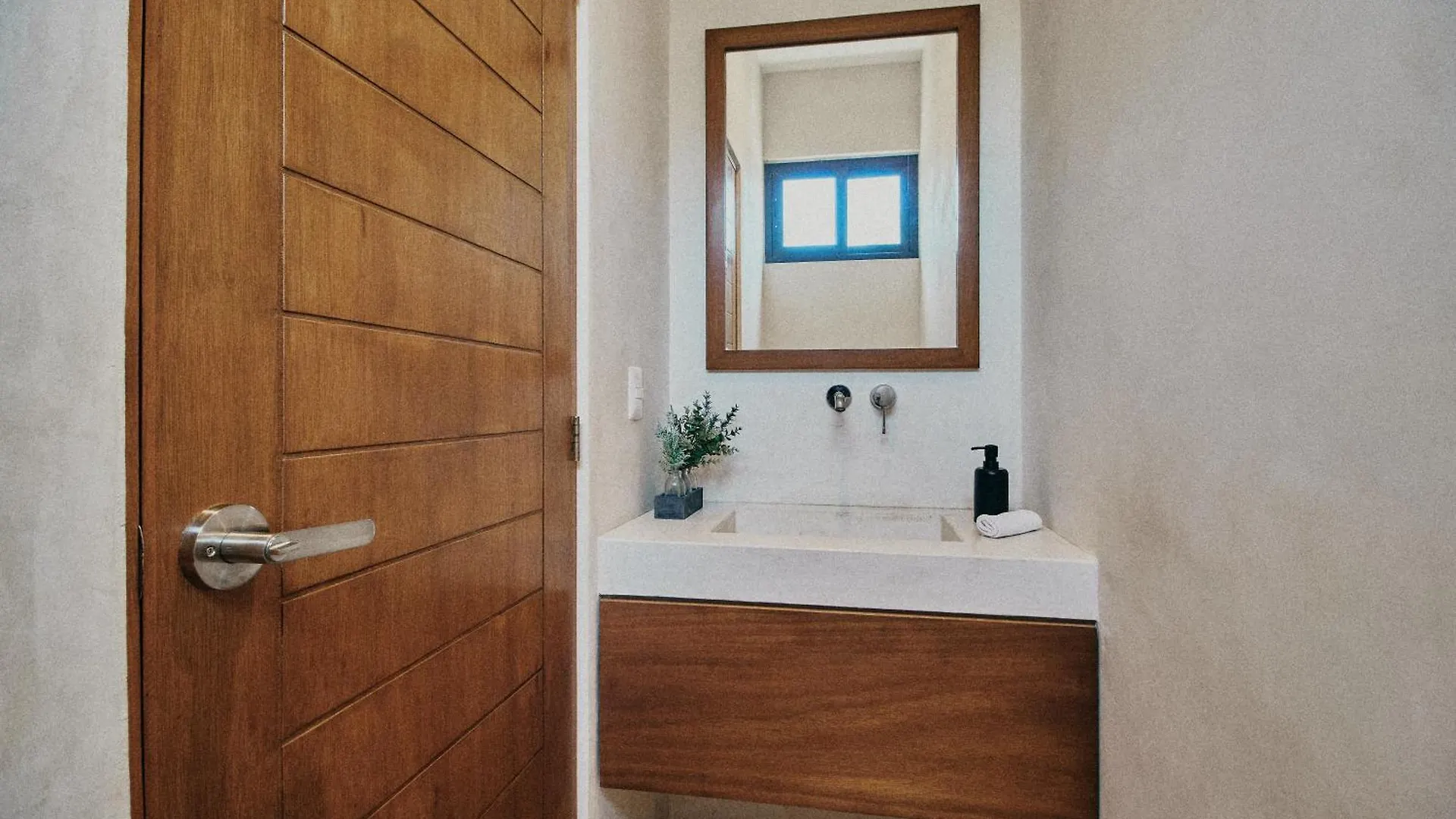 טולום Yax'Na House Luxury 240M2 - 12 Persons - 6 Rooms - 2 Swimming Pool - 3 Jacuzzis וילה